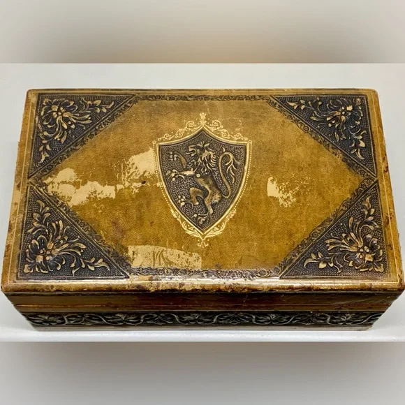 Mid Century Vintage Lion Crest Embosssed Embellished Leather Wood Jewelry Box